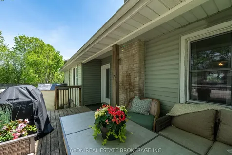 1118 Lincoln Drive Kingston ON K7M 7P4