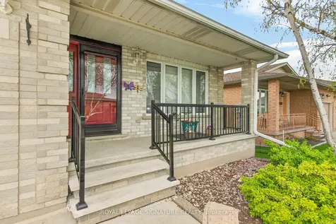 14 Presidio Drive Hamilton ON L8W 3J5