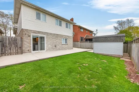 14 Presidio Drive Hamilton ON L8W 3J5