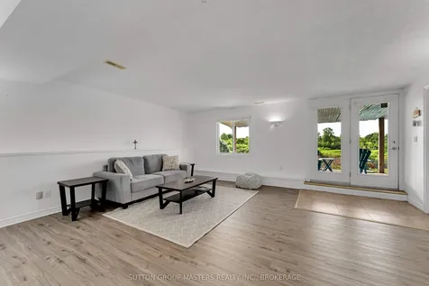 679 Melrose Street Kingston ON K7M 9G8