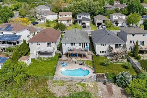 679 Melrose Street Kingston ON K7M 9G8