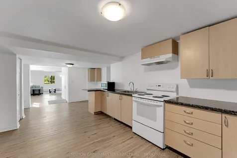 679 Melrose Street Kingston ON K7M 9G8
