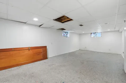 609 Guelph Street Kitchener ON N2H 5Y5