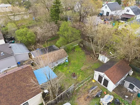 609 Guelph Street Kitchener ON N2H 5Y5