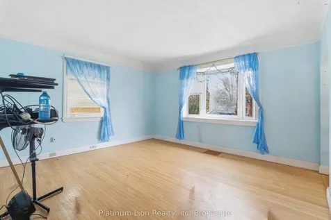 609 Guelph Street Kitchener ON N2H 5Y5