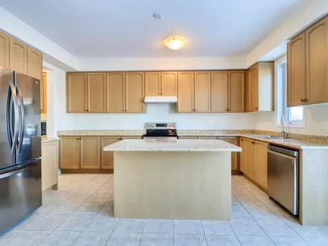 22 Esther Crescent Thorold ON L3B 0G1