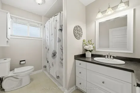 54 Craig Street Belleville ON K8P 2K1