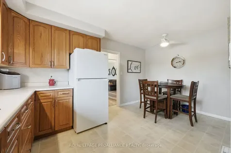 54 Craig Street Belleville ON K8P 2K1