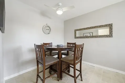 54 Craig Street Belleville ON K8P 2K1