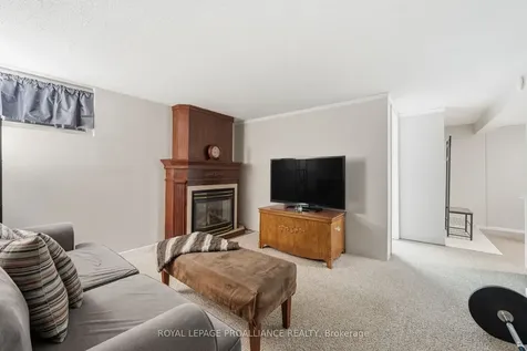54 Craig Street Belleville ON K8P 2K1
