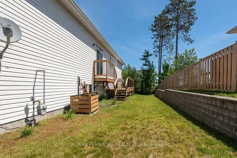 1007 Butler Boulevard Petawawa ON K8H 0B7