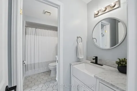 80 Robarts Crescent Kanata ON K2L 4A5