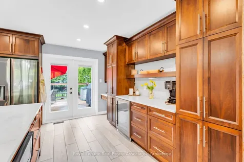 131 Fife Road Guelph ON N1H 6Y1