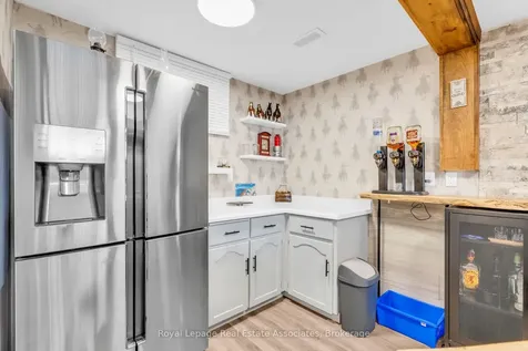131 Fife Road Guelph ON N1H 6Y1