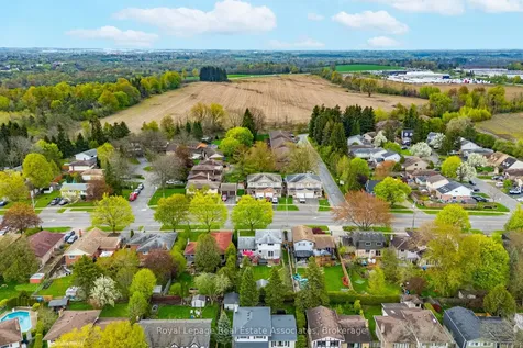 131 Fife Road Guelph ON N1H 6Y1