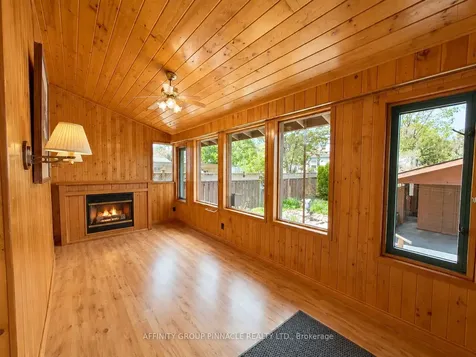 94 Glenelg Street W Kawartha Lakes ON K9V 2V9