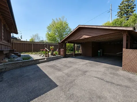 94 Glenelg Street W Kawartha Lakes ON K9V 2V9