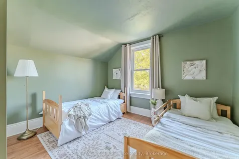 538 12th Street W Owen Sound ON N4K 3V9
