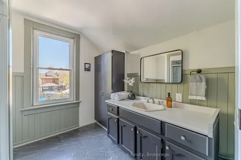 538 12th Street W Owen Sound ON N4K 3V9