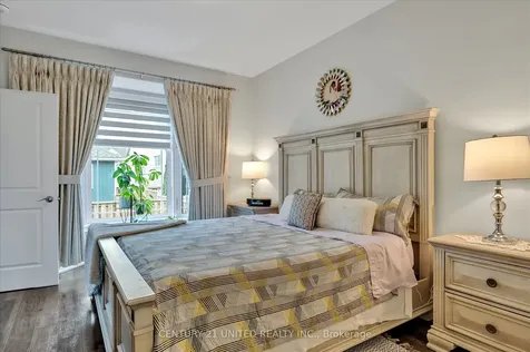 283 Noftall Gardens Peterborough ON K9H 0G8