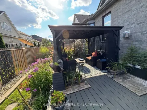 283 Noftall Gardens Peterborough ON K9H 0G8