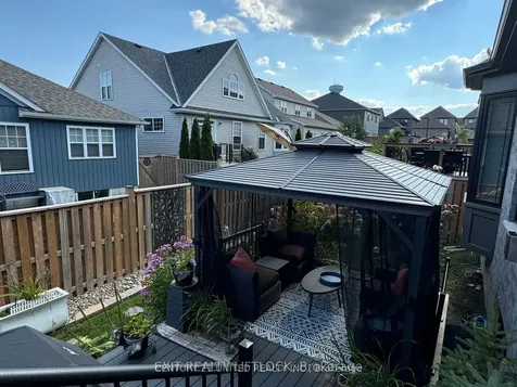 283 Noftall Gardens Peterborough ON K9H 0G8