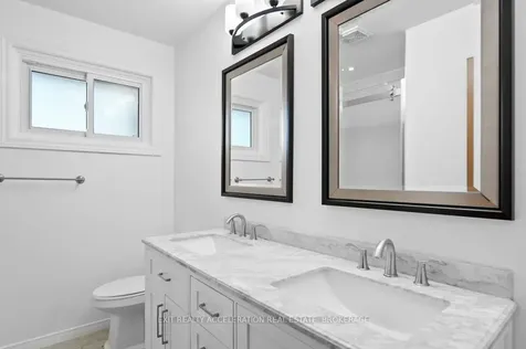 281 Smith Crescent Greater Napanee ON K7R 1G5
