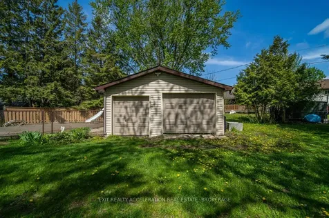 281 Smith Crescent Greater Napanee ON K7R 1G5