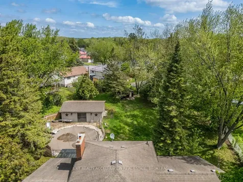 281 Smith Crescent Greater Napanee ON K7R 1G5