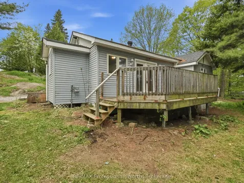 6 Kitchen Road N Huntsville ON P1H 1X9