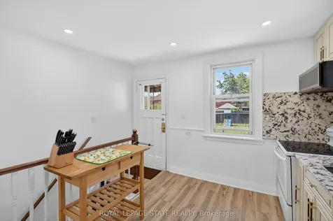 199 Stirton Street Hamilton ON L8L 6G7