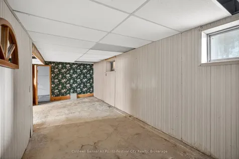 484 Bob Street Huron-kinloss ON N0G 2H0