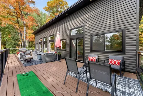 820 Hopefield Road E Madawaska Valley ON K0J 1B0
