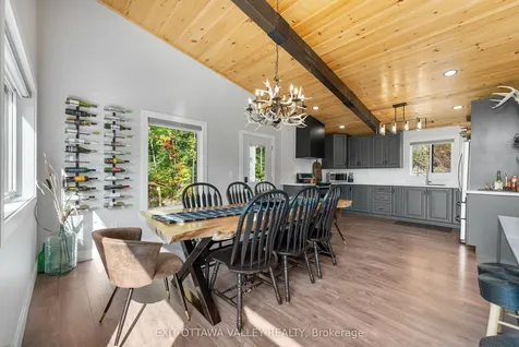 820 Hopefield Road E Madawaska Valley ON K0J 1B0