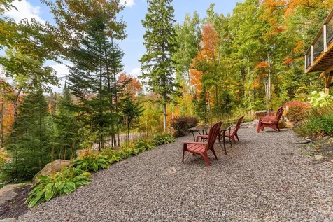 820 Hopefield Road E Madawaska Valley ON K0J 1B0