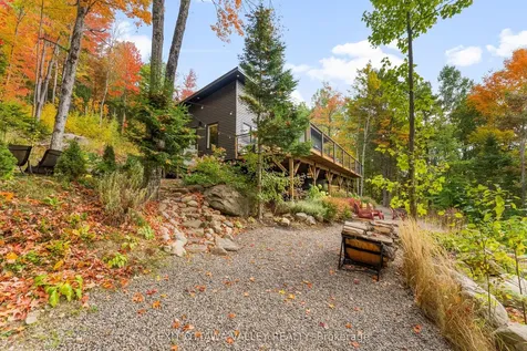 820 Hopefield Road E Madawaska Valley ON K0J 1B0