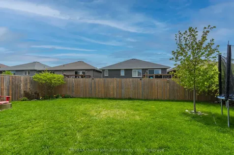 8 Liberty Crescent Quinte West ON K8V 0G2