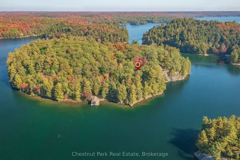 4 Sl 19 Roberts Island Muskoka Lakes ON P0B 1M0