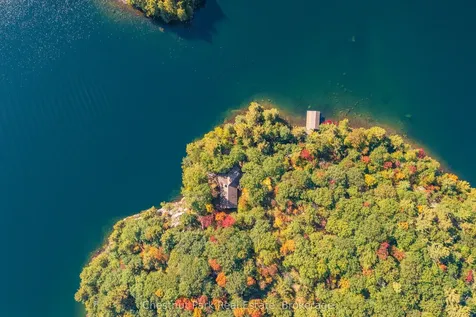 4 Sl 19 Roberts Island Muskoka Lakes ON P0B 1M0