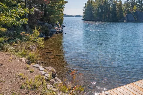 4 Sl 19 Roberts Island Muskoka Lakes ON P0B 1M0