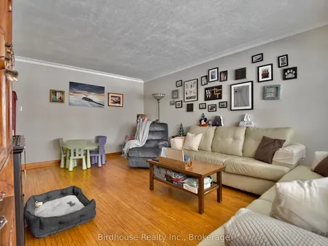 119 Regent Street Kawartha Lakes ON K9V 3V7