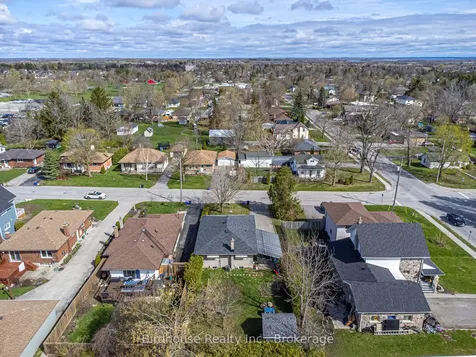 119 Regent Street Kawartha Lakes ON K9V 3V7