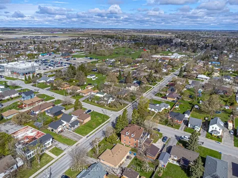 119 Regent Street Kawartha Lakes ON K9V 3V7