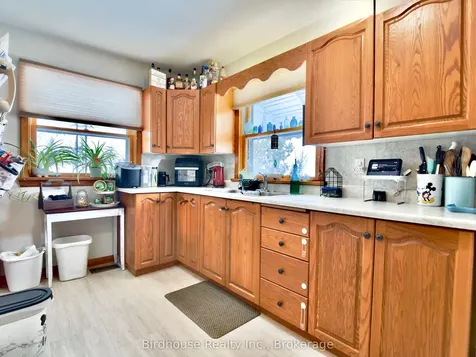 119 Regent Street Kawartha Lakes ON K9V 3V7