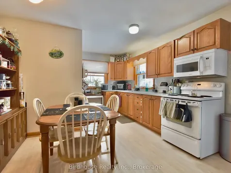 119 Regent Street Kawartha Lakes ON K9V 3V7