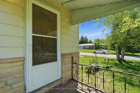 5283 Hillview Drive N Hamilton Township ON K0K 2H0