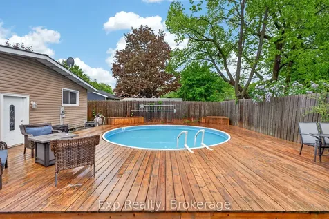 25 Mcquade Drive Quinte West ON K8V 2G2