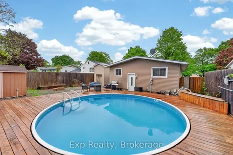 25 Mcquade Drive Quinte West ON K8V 2G2
