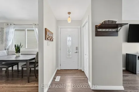 25 Mcquade Drive Quinte West ON K8V 2G2