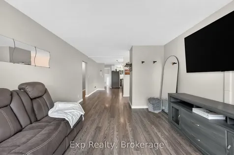 25 Mcquade Drive Quinte West ON K8V 2G2